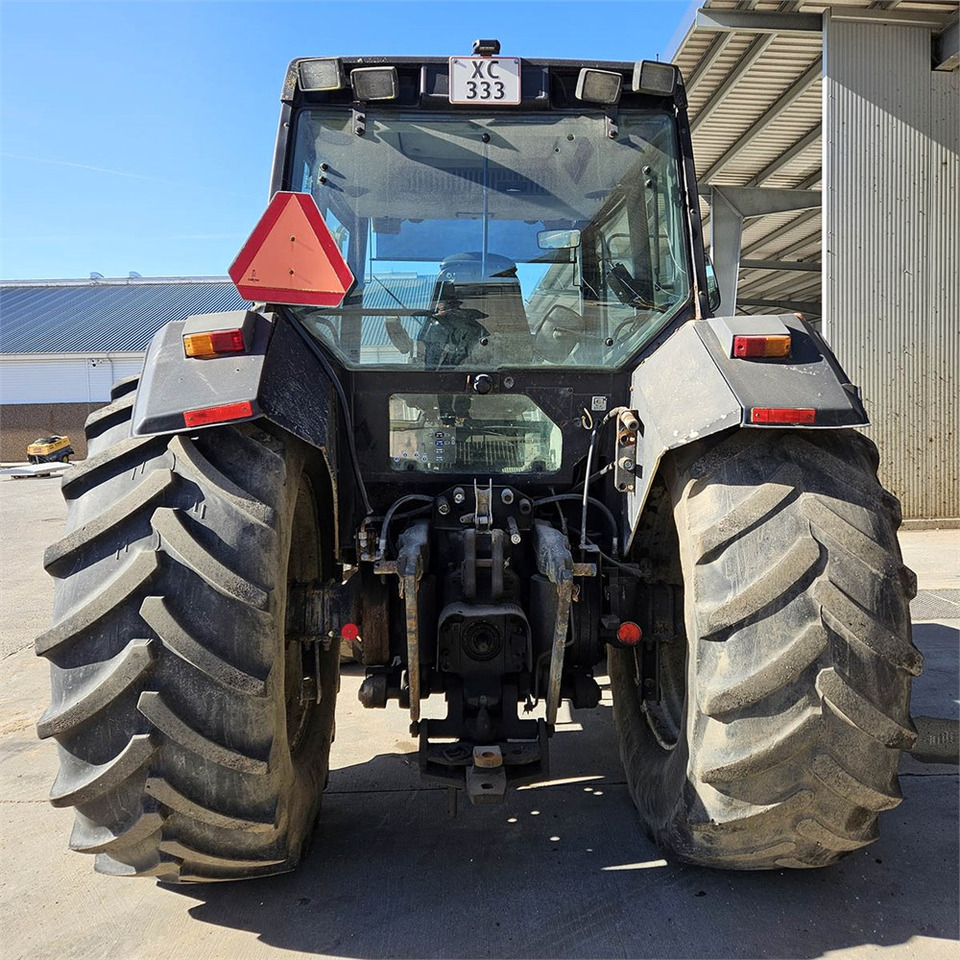 Valmet Valtra 8450 - Trator: foto 4 Valmet Valtra 8450 - Trator: foto 4