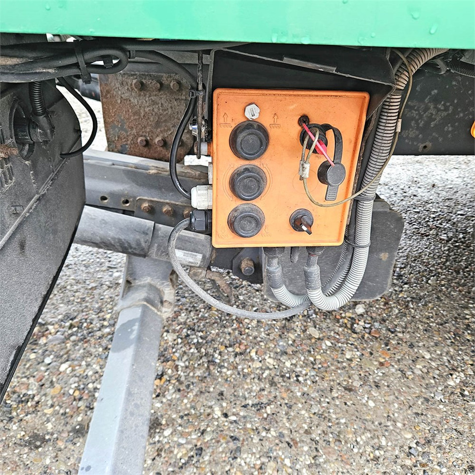 Locação financeira de Volvo FL 280 Volvo FL 280: foto 45