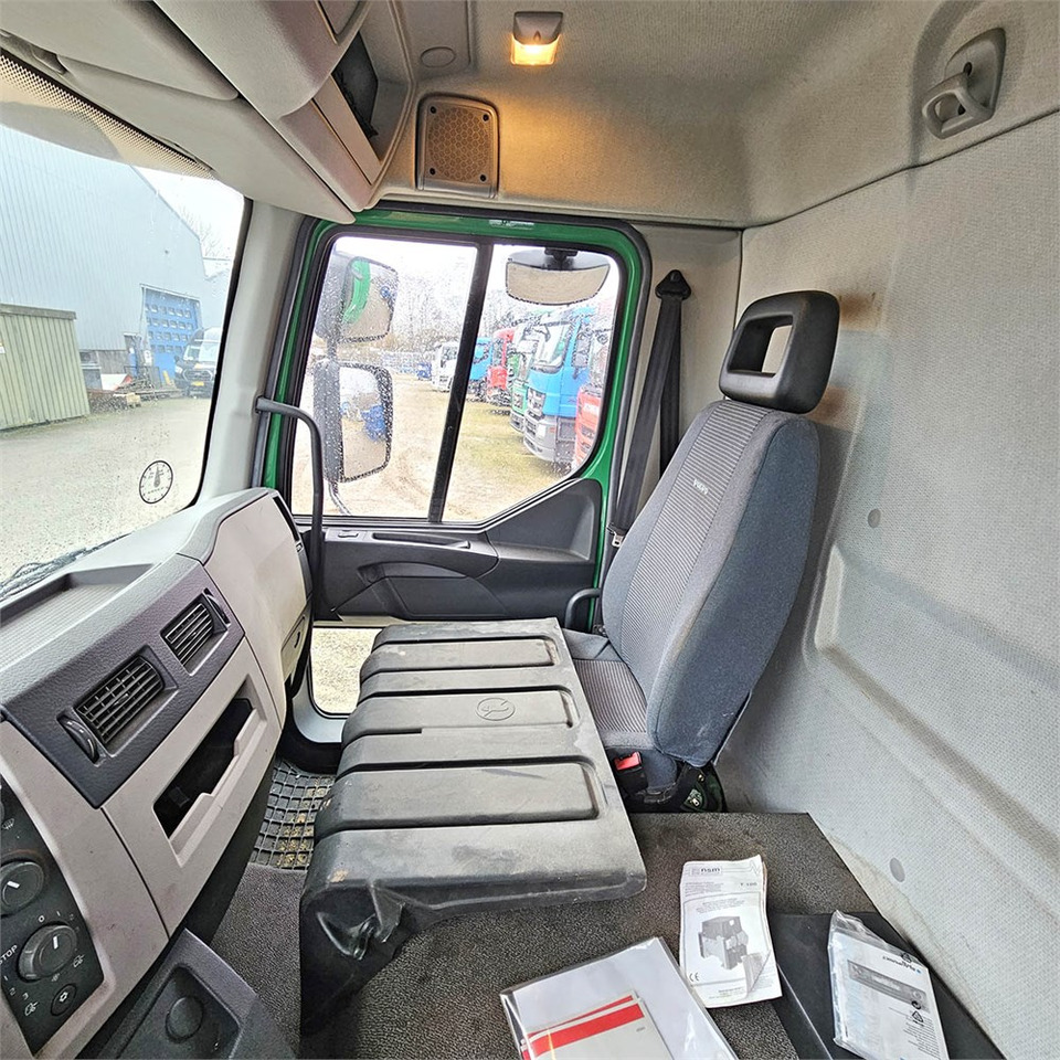 Locação financeira de Volvo FL 280 Volvo FL 280: foto 29