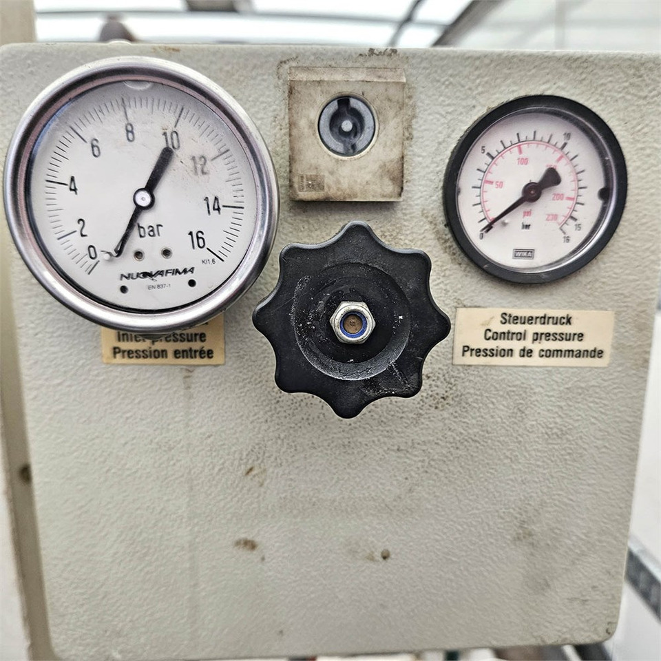 Locação financeira de Volvo FL 280 Volvo FL 280: foto 9