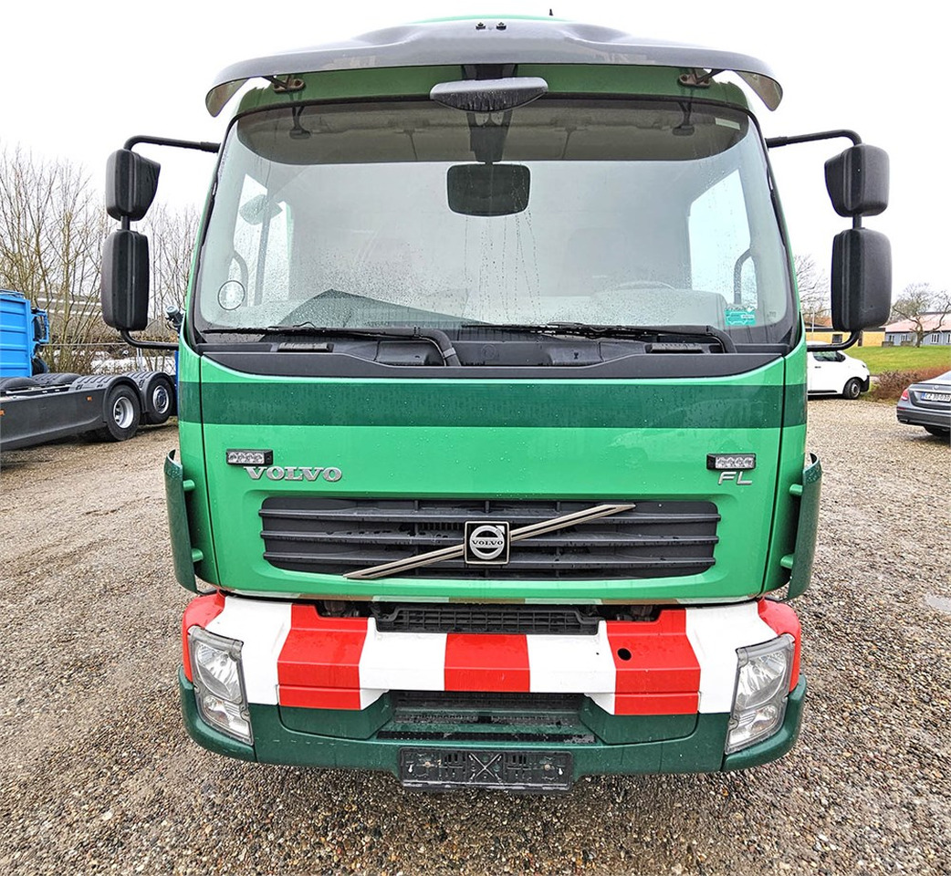 Locação financeira de Volvo FL 280 Volvo FL 280: foto 27