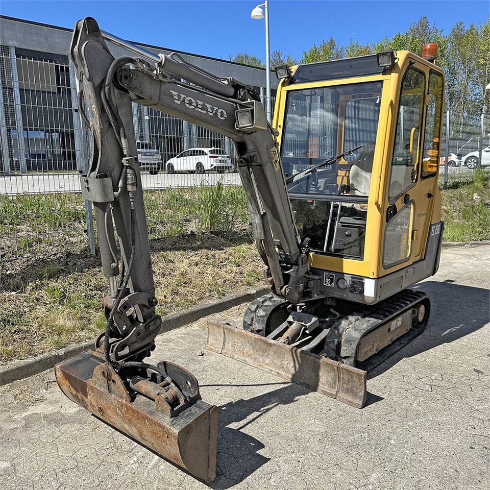 Volvo EC15 B - Mini escavadeira: foto 2 Volvo EC15 B - Mini escavadeira: foto 2