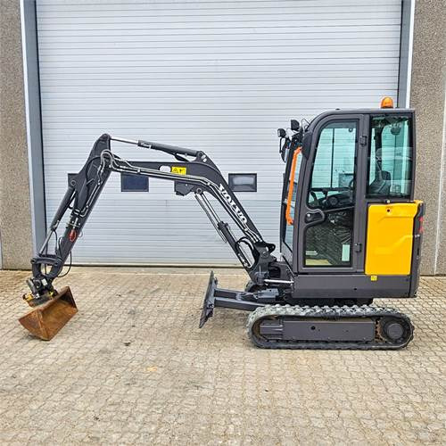 Volvo EC20 E - Mini escavadeira: foto 1 Volvo EC20 E - Mini escavadeira: foto 1