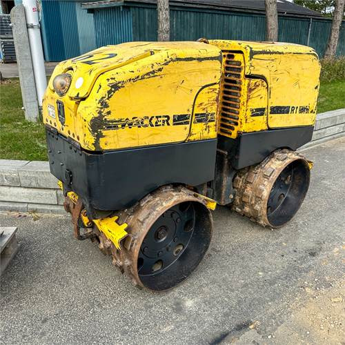 Wacker Neuson RT82 SC2 - Compactador pequeno de asfalto: foto 1 Wacker Neuson RT82 SC2 - Compactador pequeno de asfalto: foto 1