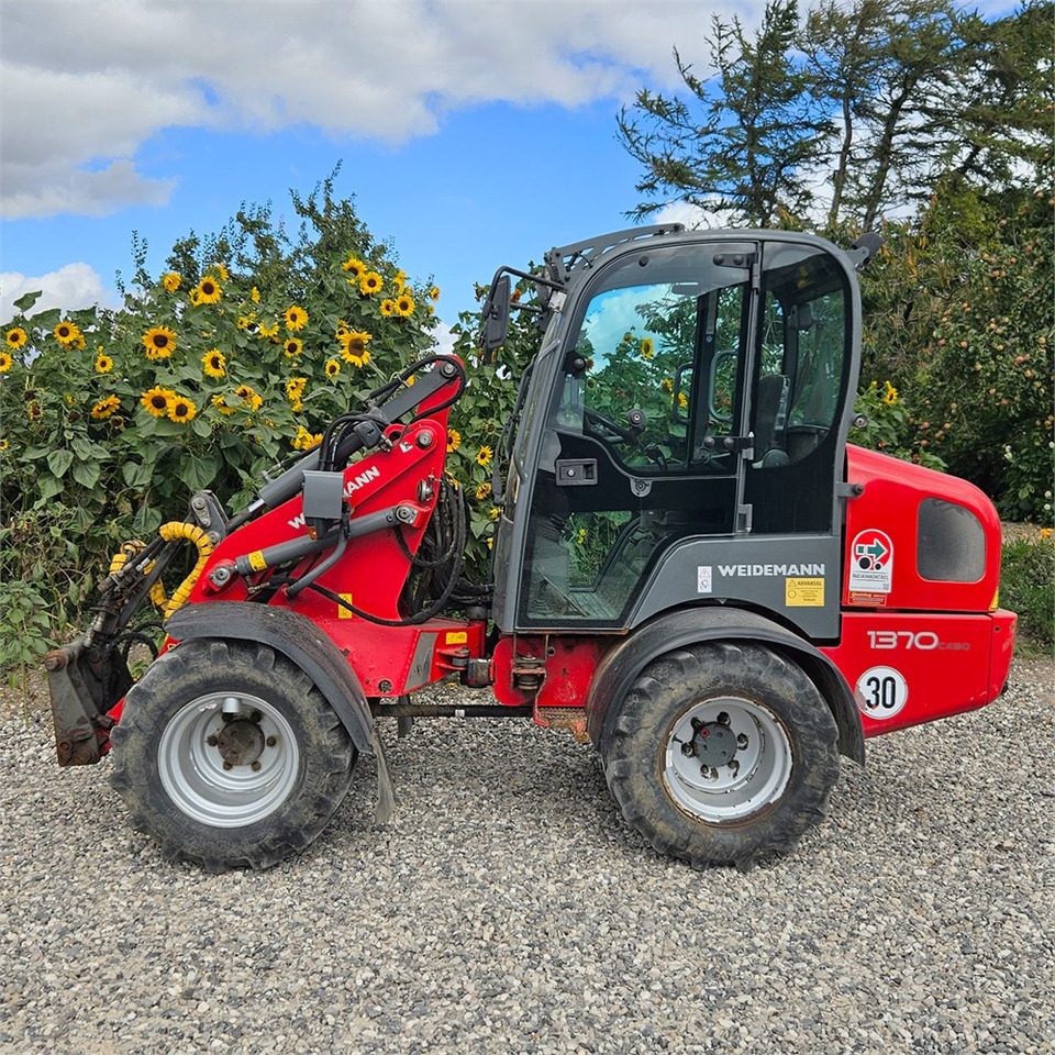 Weidemann 1370 CX50 - Mini pá carregadora: foto 2 Weidemann 1370 CX50 - Mini pá carregadora: foto 2