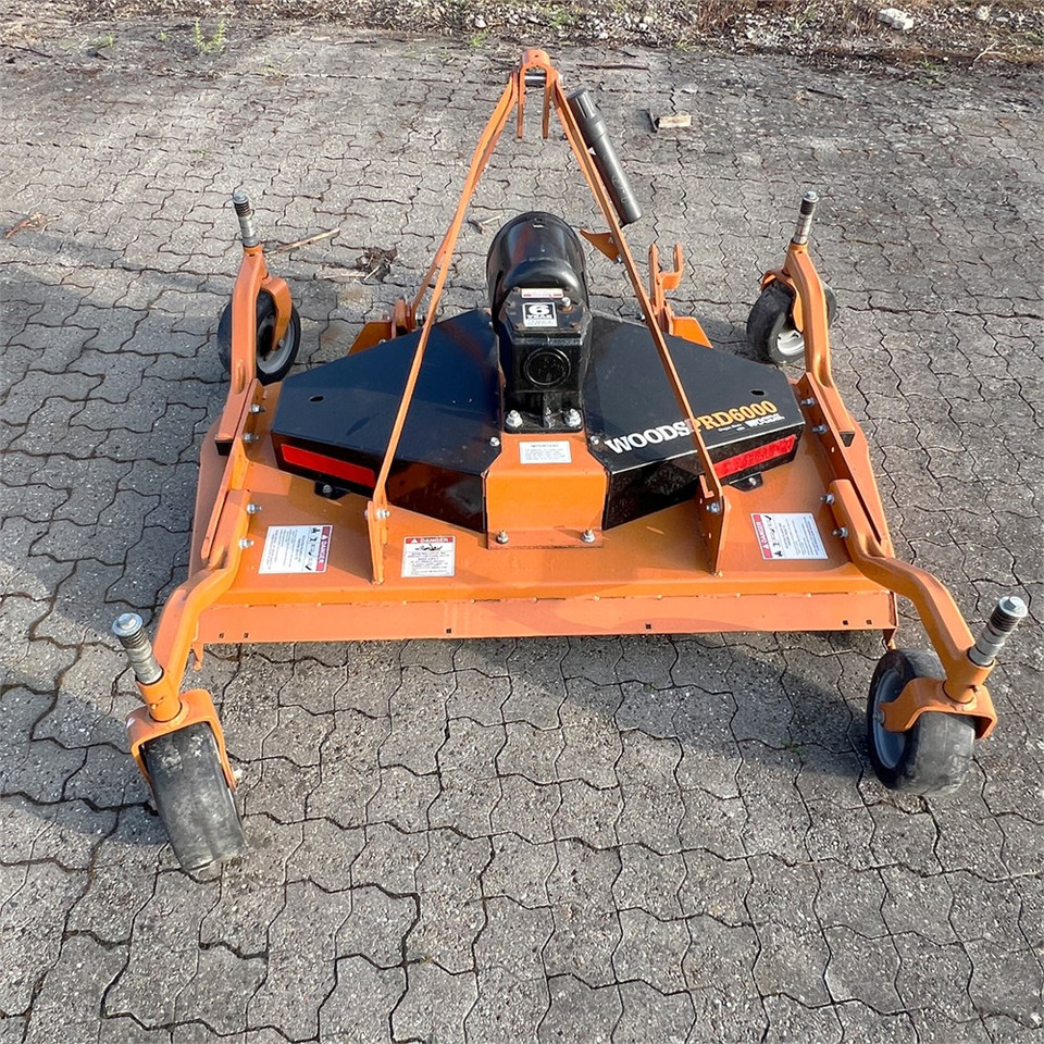 Woods PRD6000 - Máquina para produção de feno: foto 5 Woods PRD6000 - Máquina para produção de feno: foto 5