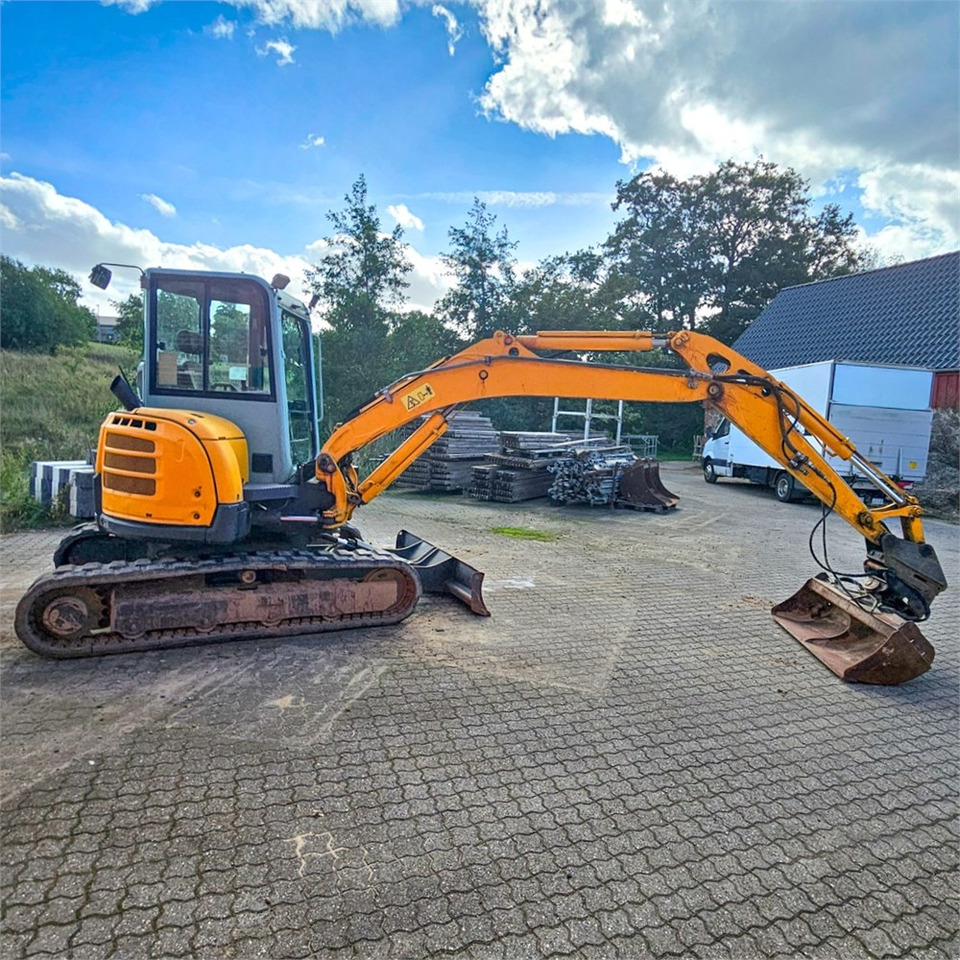 Mini escavadeira Yanmar VIO57-U: foto 6