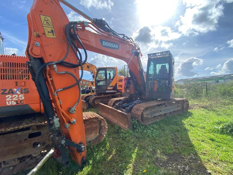 Doosan DX 140 LCR-5 - Escavadora de rastos: foto 1 Doosan DX 140 LCR-5 - Escavadora de rastos: foto 1
