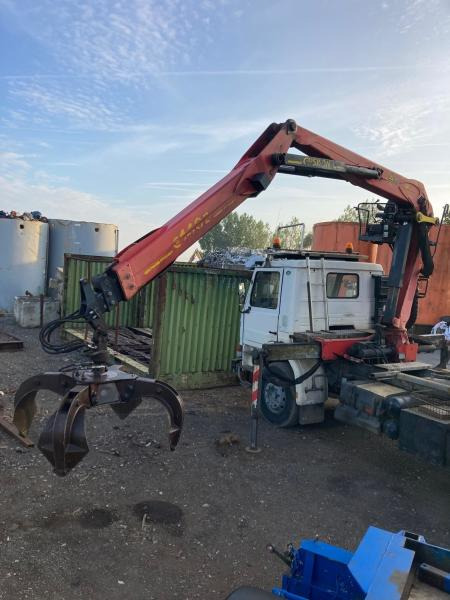 Palfinger EPSILON 140Z - Grua móvel: foto 1 Palfinger EPSILON 140Z - Grua móvel: foto 1