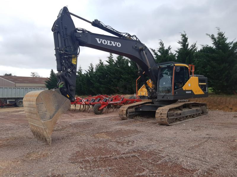 Volvo EC 300EL - Escavadora de rastos: foto 1 Volvo EC 300EL - Escavadora de rastos: foto 1