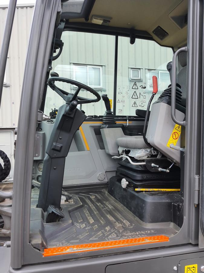 Volvo EW 60E - Escavadeira de rodas: foto 5 Volvo EW 60E - Escavadeira de rodas: foto 5