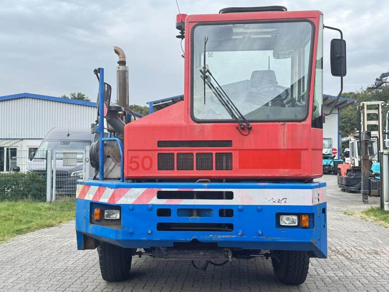 CVS Ferrari TT2516BV (4x2) - Tractor de terminal: foto 5 CVS Ferrari TT2516BV (4x2) - Tractor de terminal: foto 5