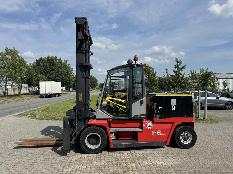 Kalmar ECF80-1100 - Empilhador elétrico: foto 1 Kalmar ECF80-1100 - Empilhador elétrico: foto 1