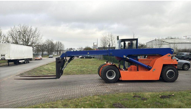 Meclift ML1812R - Empilhador a diesel: foto 5 Meclift ML1812R - Empilhador a diesel: foto 5