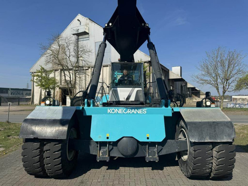 SMV SC108TC6 - Reachstacker porta contentores: foto 5 SMV SC108TC6 - Reachstacker porta contentores: foto 5