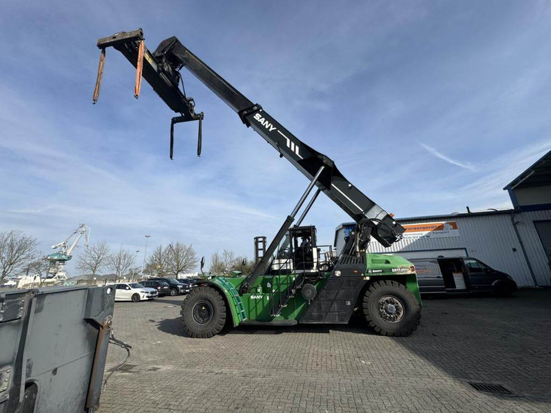 Sany SRSC4531G - Reachstacker porta contentores: foto 2 Sany SRSC4531G - Reachstacker porta contentores: foto 2