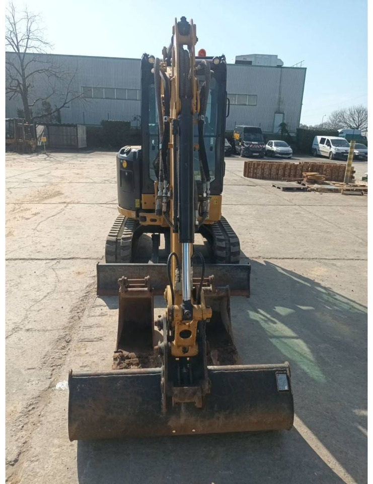 Escavadora de rastos CAT 302.7: foto 11