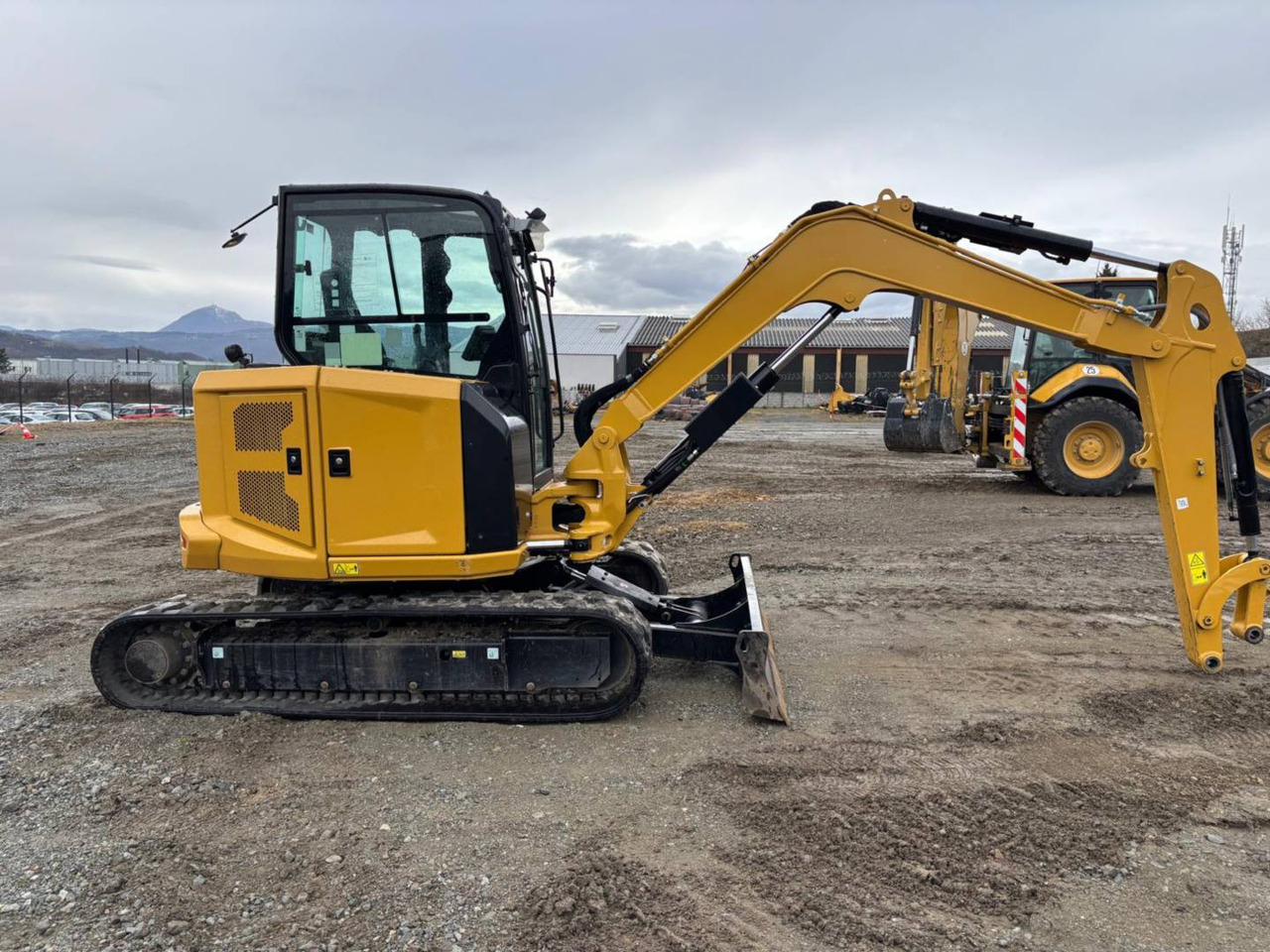 Escavadora de rastos CAT 305: foto 10