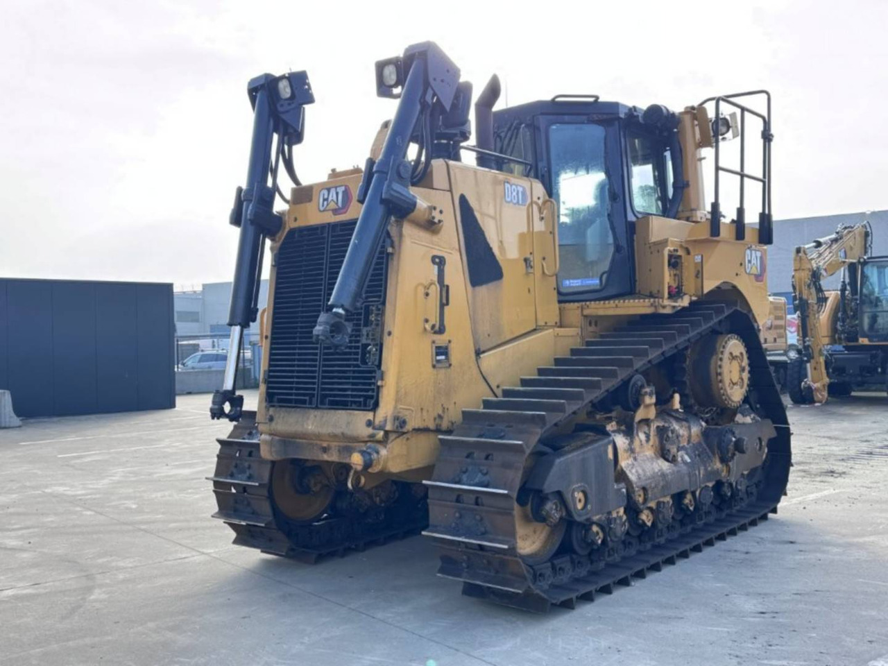 CAT D8T - Buldôzer: foto 1 CAT D8T - Buldôzer: foto 1