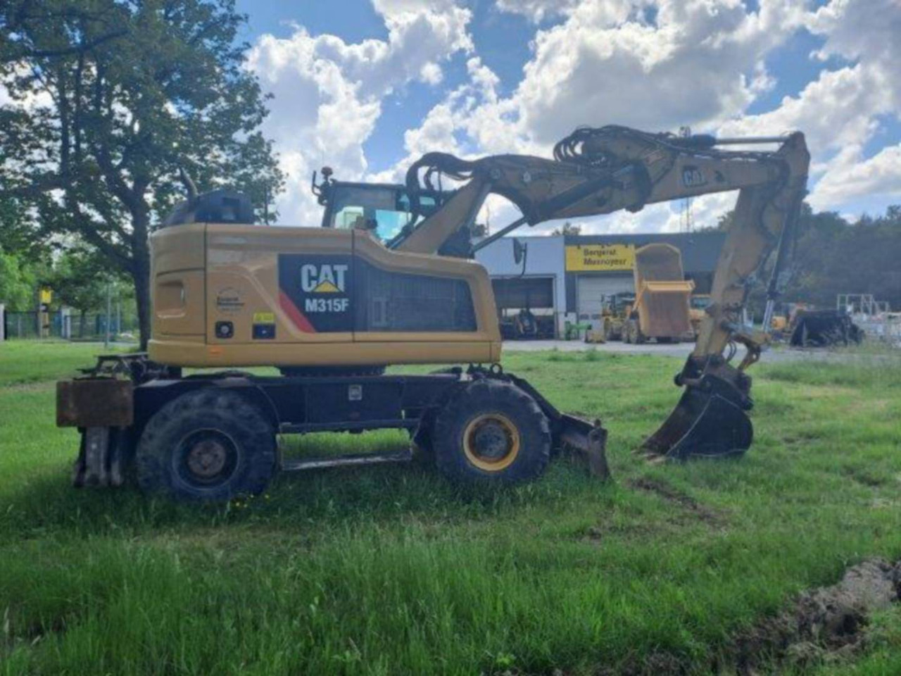 Locação financeira de CAT M315F IVC CAT M315F IVC: foto 6