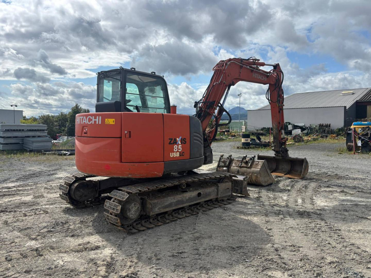 HITACHI ZX85 - Escavadora de rastos: foto 4 HITACHI ZX85 - Escavadora de rastos: foto 4