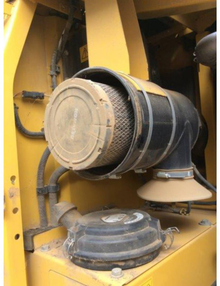 KOMATSU PC170.11 - Escavadora de rastos: foto 5 KOMATSU PC170.11 - Escavadora de rastos: foto 5