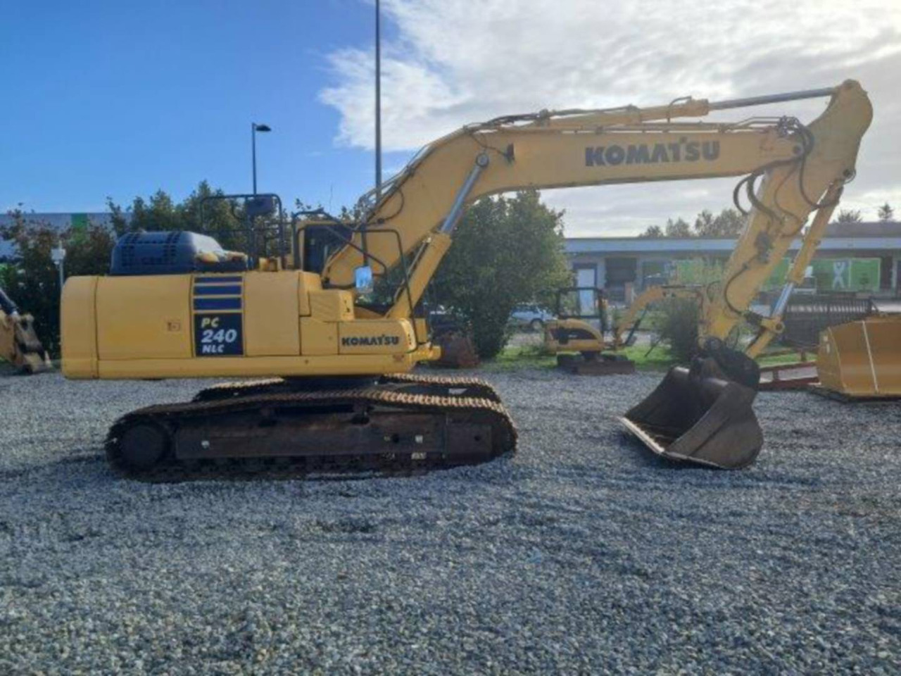 Escavadora de rastos KOMATSU PC240LC7: foto 10
