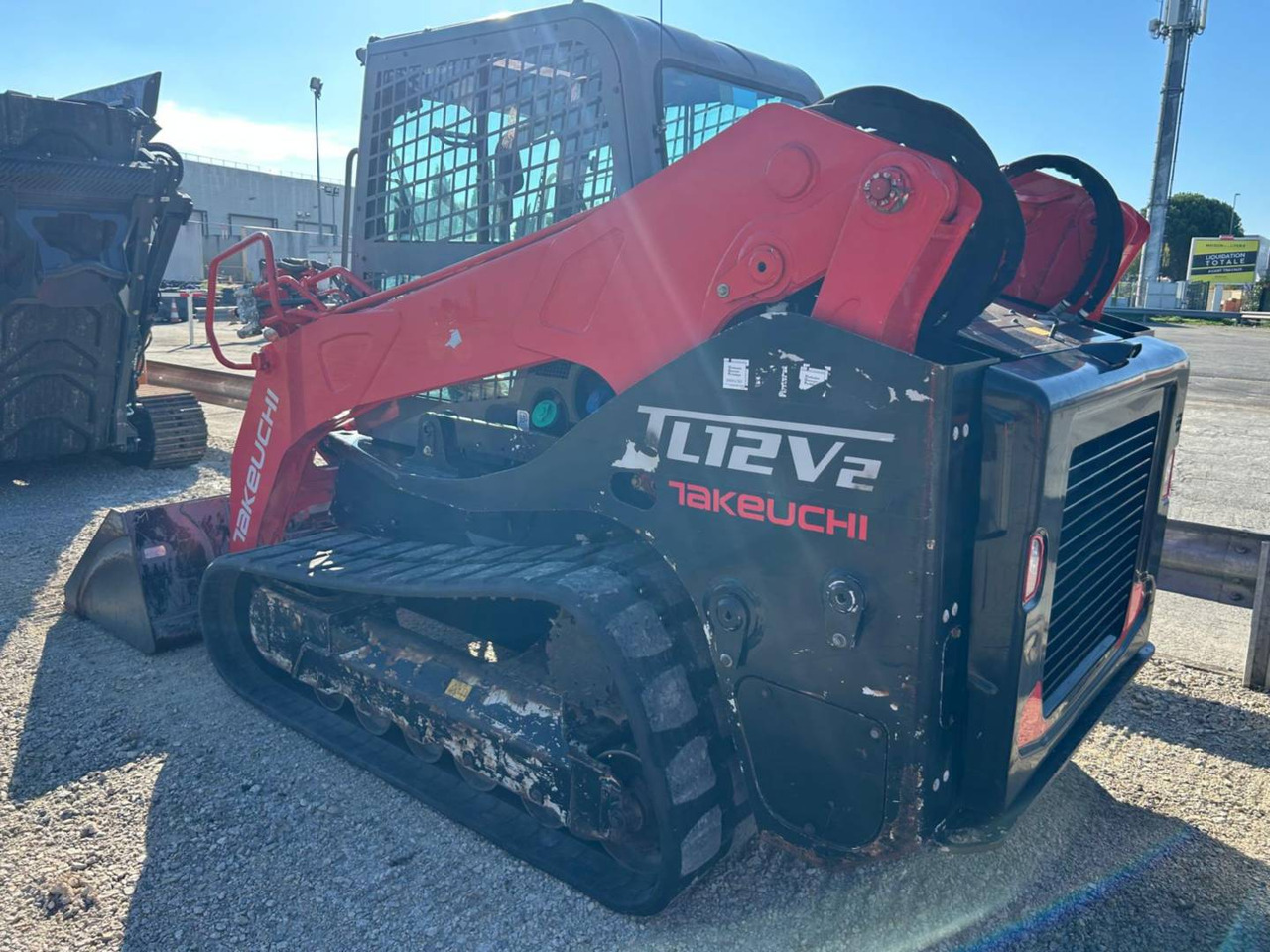 TAKEUCHI MFG. CO. LTD. TL12 - Pá carregadoras de rastos: foto 4 TAKEUCHI MFG. CO. LTD. TL12 - Pá carregadoras de rastos: foto 4