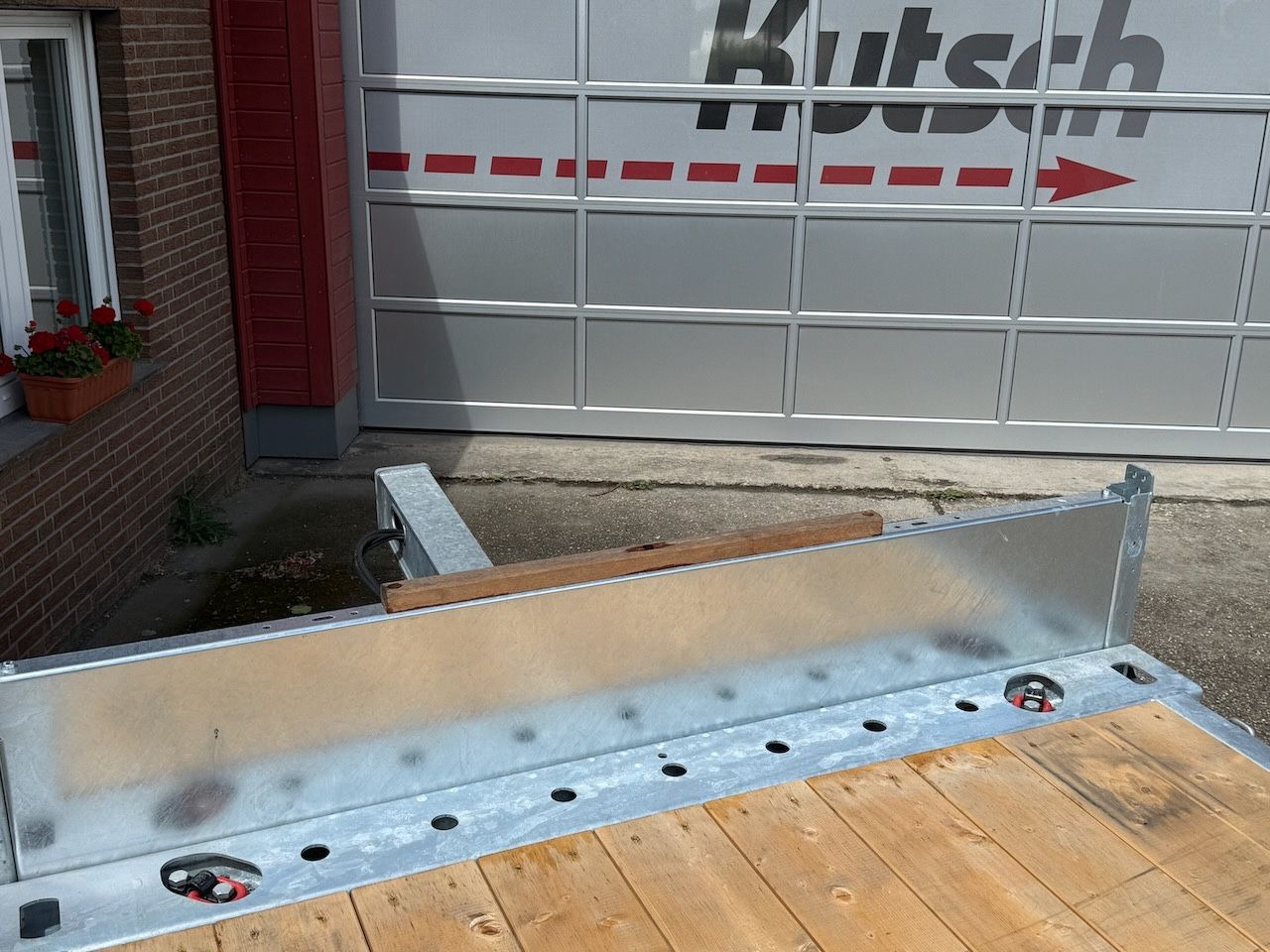 Müller-Mitteltal ETÜTAR 14,4 Tieflader, LED, Runduml. RDÜ - Reboque plataforma/ Caixa aberta: foto 3 Müller-Mitteltal ETÜTAR 14,4 Tieflader, LED, Runduml. RDÜ - Reboque plataforma/ Caixa aberta: foto 3
