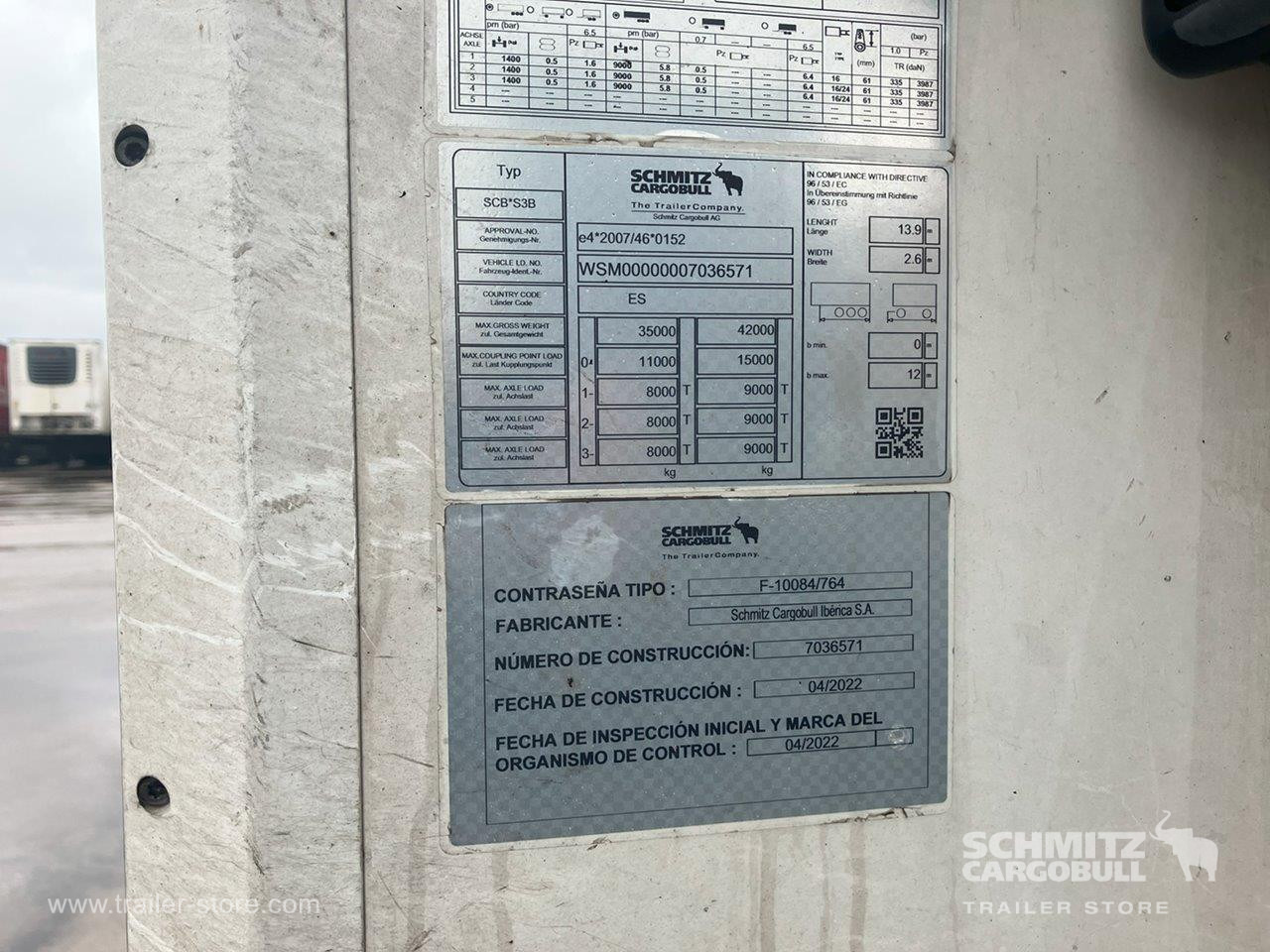 SCHMITZ Semiremolque Frigo Standard Double deck - Semi-reboque isotérmico: foto 4 SCHMITZ Semiremolque Frigo Standard Double deck - Semi-reboque isotérmico: foto 4