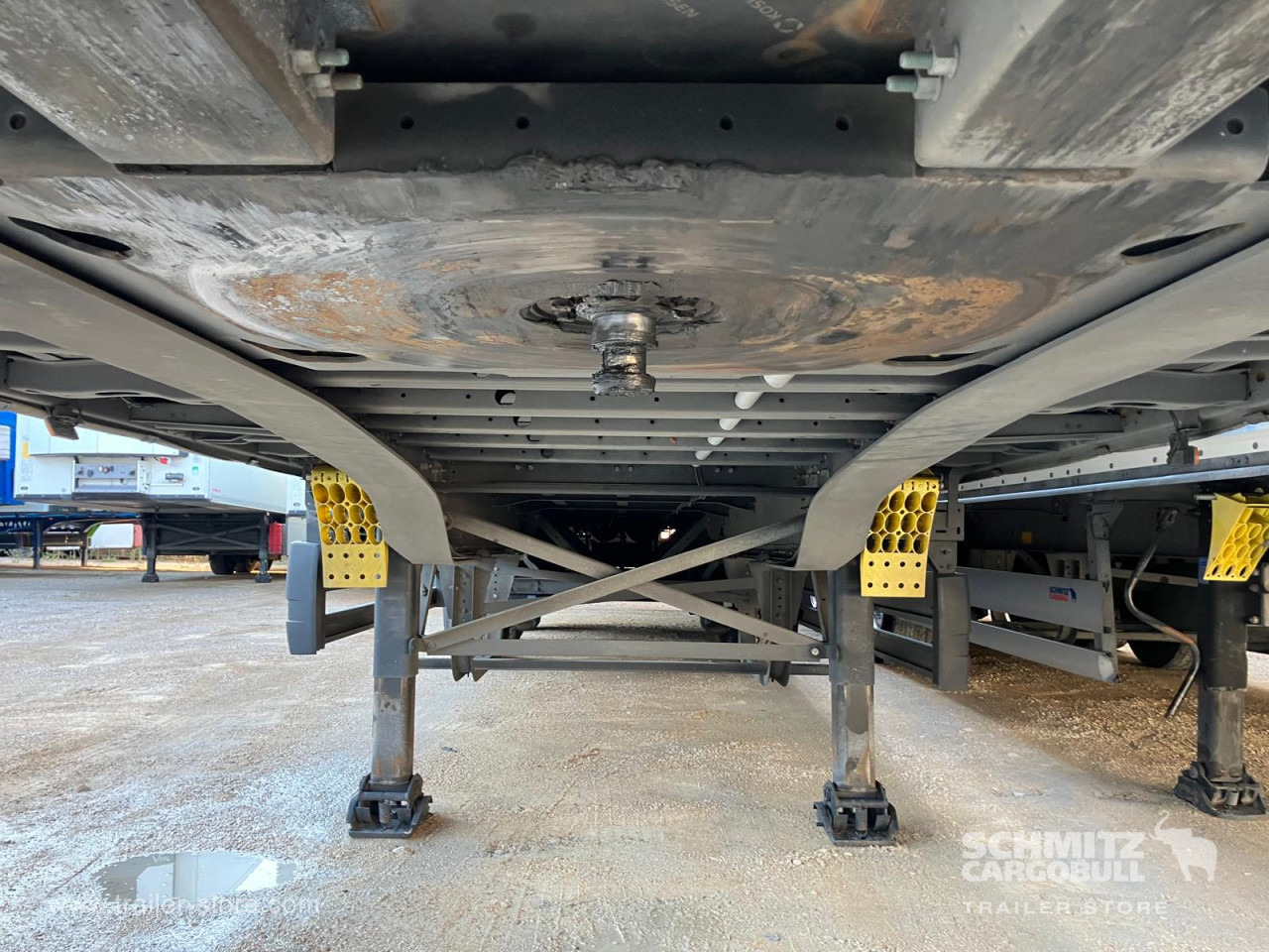 SCHMITZ Semiremolque Lona Standard - Semi-reboque de lona: foto 3 SCHMITZ Semiremolque Lona Standard - Semi-reboque de lona: foto 3