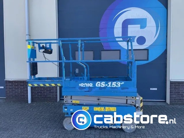 Genie GS-1532 Hoogwerker Arbeitsbuhne - Skylift - Year 2017 - 6,6 meter - Plataforma de Tijera/ Plataforma de tesoura: foto 3 Genie GS-1532 Hoogwerker Arbeitsbuhne - Skylift - Year 2017 - 6,6 meter - Plataforma de Tijera/ Plataforma de tesoura: foto 3