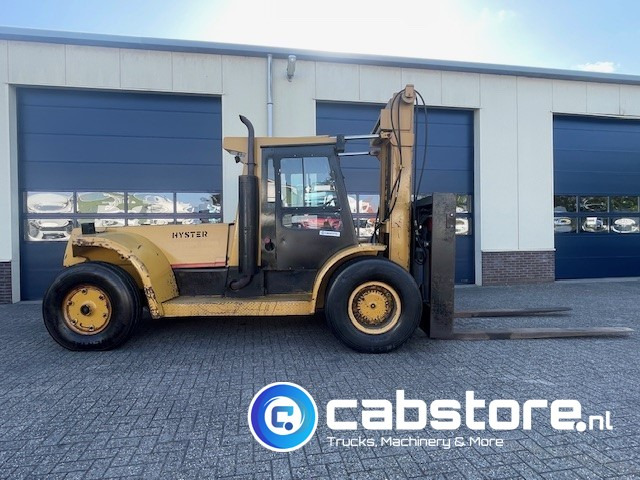 Hyster H 15.00 B Hyster H 15.00 B Heftruck ( H150D ) - Forklift - Gabelstapler - 15 Ton - Year 1989 - 7035 Hours - Side shift - Fork adjustment - Empilhador a diesel: foto 4 Hyster H 15.00 B Hyster H 15.00 B Heftruck ( H150D ) - Forklift - Gabelstapler - 15 Ton - Year 1989 - 7035 Hours - Side shift - Fork adjustment - Empilhador a diesel: foto 4