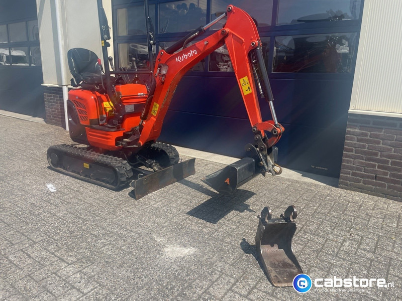 Kubota U10-3 Mini graafmachine - 900 kg - Verbreedbaar - Bouwjaar 2020 - Uren 1193 !! - 2 graafbakken - Zeer mooie machine - Mini escavadeira: foto 2 Kubota U10-3 Mini graafmachine - 900 kg - Verbreedbaar - Bouwjaar 2020 - Uren 1193 !! - 2 graafbakken - Zeer mooie machine - Mini escavadeira: foto 2