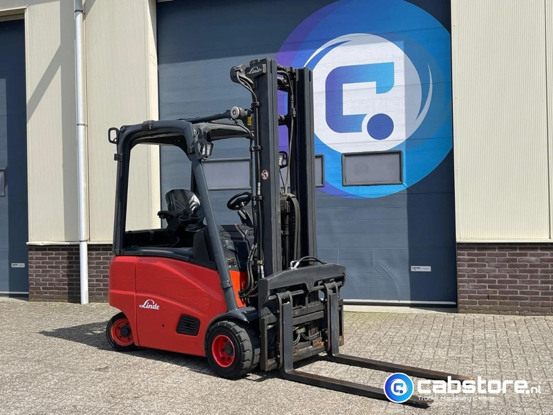 Linde E18PH-01 Elektrische hef truck - Electric Forklift - Year 2011- Side shift - Vorkverstelling - Empilhador: foto 1 Linde E18PH-01 Elektrische hef truck - Electric Forklift - Year 2011- Side shift - Vorkverstelling - Empilhador: foto 1