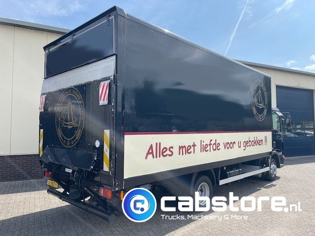 MAN TGL 8.180 4X2 BB Euro 5 - Handgeschakelde versnellingsbak - Laadklep - Bouwjaar 2010 - 3 zitplaatsen - Camião furgão: foto 5 MAN TGL 8.180 4X2 BB Euro 5 - Handgeschakelde versnellingsbak - Laadklep - Bouwjaar 2010 - 3 zitplaatsen - Camião furgão: foto 5
