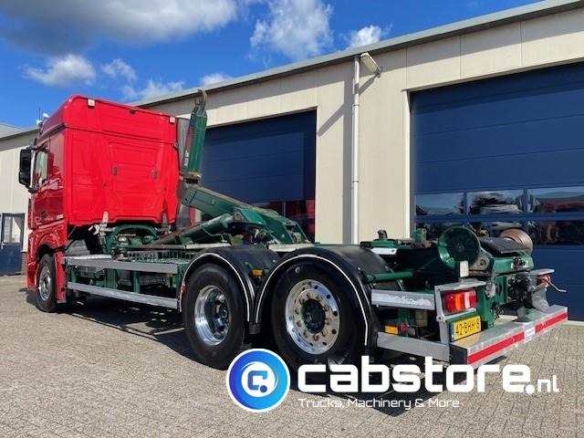 Mercedes-Benz ACTROS 2542 6x2 Euro 6 - HIAB-Multilift 26 Ton's Haakarmsysteem - Containerlift -Bouwjaar 2016 - Km 544.497 - Camião polibenne: foto 4 Mercedes-Benz ACTROS 2542 6x2 Euro 6 - HIAB-Multilift 26 Ton's Haakarmsysteem - Containerlift -Bouwjaar 2016 - Km 544.497 - Camião polibenne: foto 4