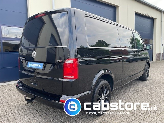 Volkswagen Transporter T6 2.0 TDI Euro 6 - Bouwjaar 2017 - Gesloten bestelwagen - DSG 7 - L2-H1 - Achterklep - 18 Inch velgen - Furgão compacto: foto 4 Volkswagen Transporter T6 2.0 TDI Euro 6 - Bouwjaar 2017 - Gesloten bestelwagen - DSG 7 - L2-H1 - Achterklep - 18 Inch velgen - Furgão compacto: foto 4