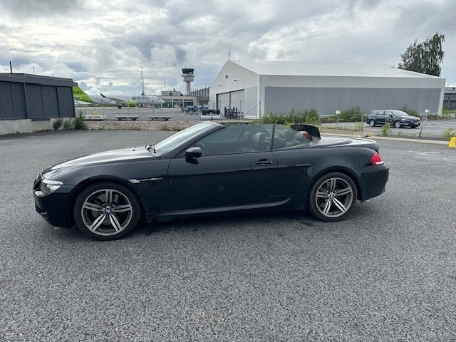 BMW M6 - Automóvel: foto 4 BMW M6 - Automóvel: foto 4
