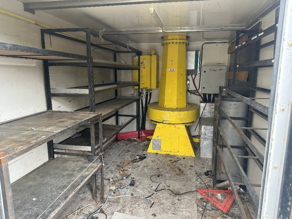 Camião grua DAF 55.180 henkilönostin: foto 8