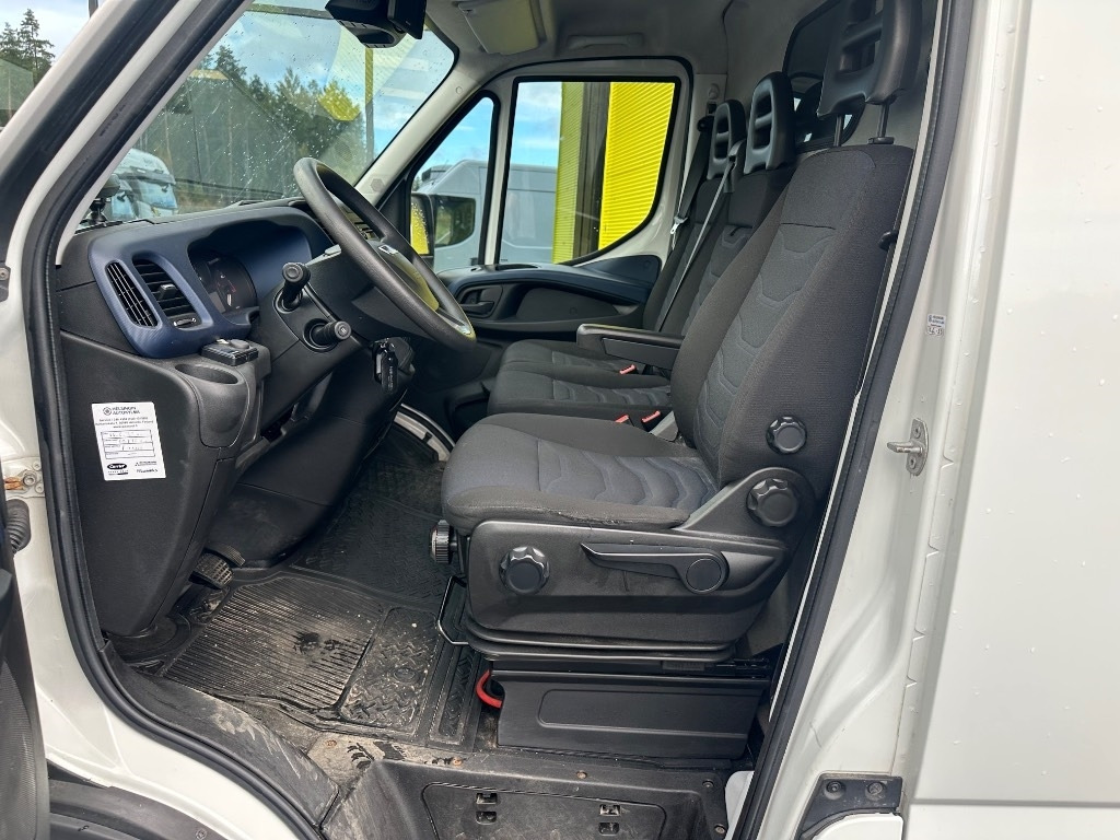 Furgão Iveco 35S14N Kylmäkone: foto 10
