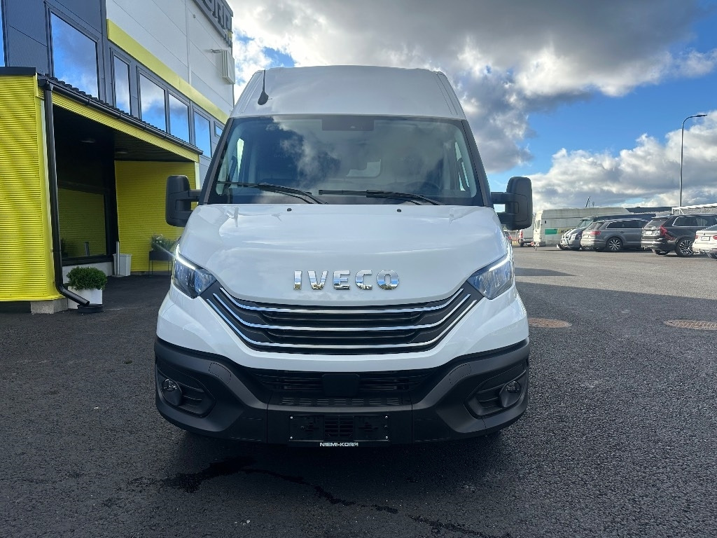 Iveco Daily 35S16A8 12m3 k-auto - Furgão: foto 2 Iveco Daily 35S16A8 12m3 k-auto - Furgão: foto 2