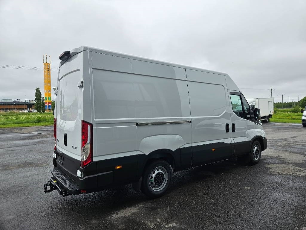 Iveco Daily 35S16A8V 12m3 - Furgão: foto 3 Iveco Daily 35S16A8V 12m3 - Furgão: foto 3