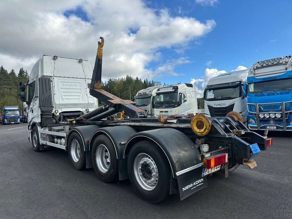 Iveco Stralis 8x4*4 - Camião polibenne: foto 4 Iveco Stralis 8x4*4 - Camião polibenne: foto 4