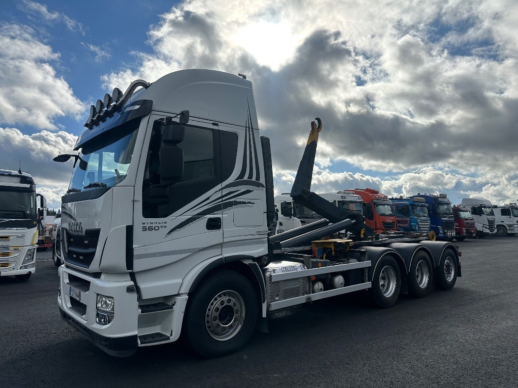 Iveco Stralis 8x4*4 - Camião polibenne: foto 1 Iveco Stralis 8x4*4 - Camião polibenne: foto 1