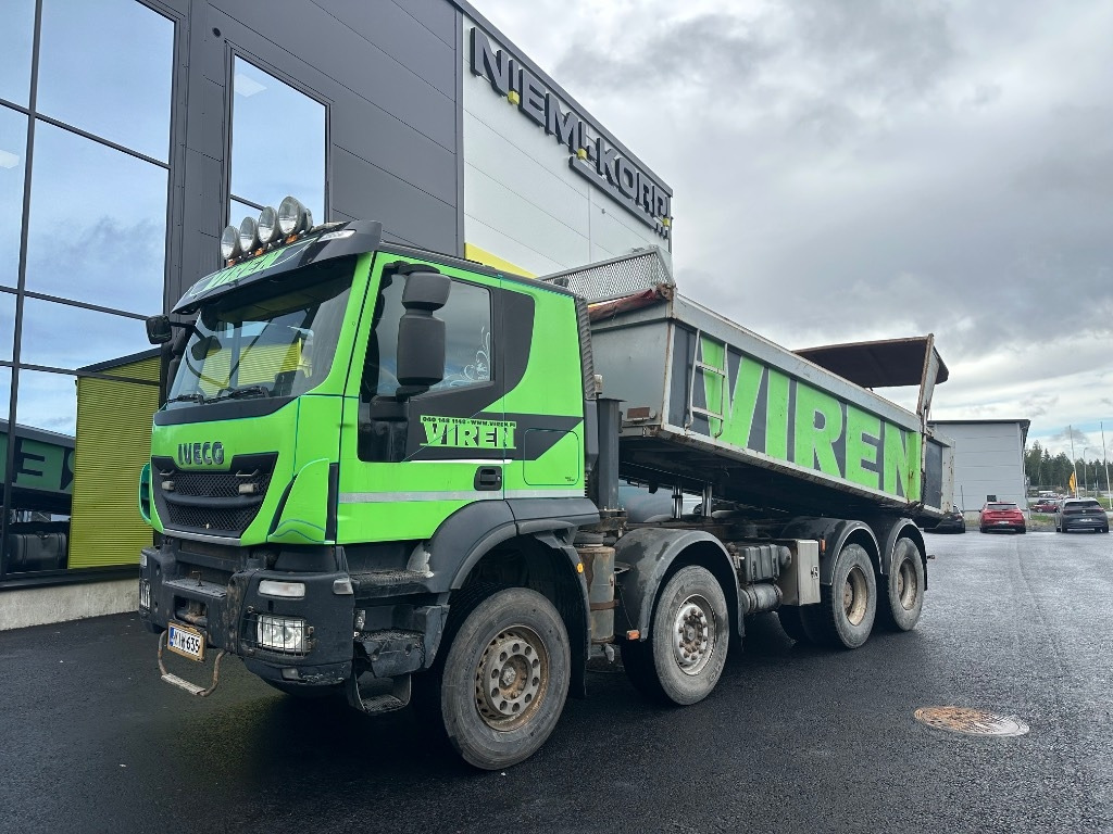 Iveco Trakker 410T50 8x4 - Camião basculante: foto 1 Iveco Trakker 410T50 8x4 - Camião basculante: foto 1