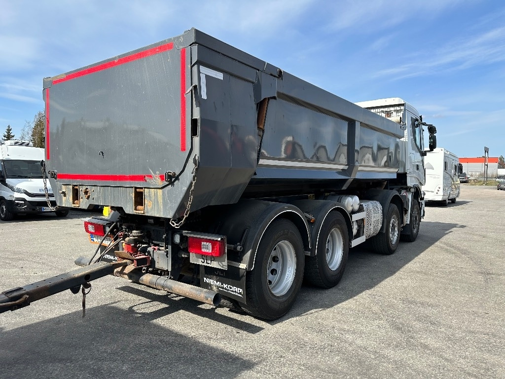 Iveco X-Way AS350S57 8x4 slp 2+2 pv - Camião basculante: foto 3 Iveco X-Way AS350S57 8x4 slp 2+2 pv - Camião basculante: foto 3