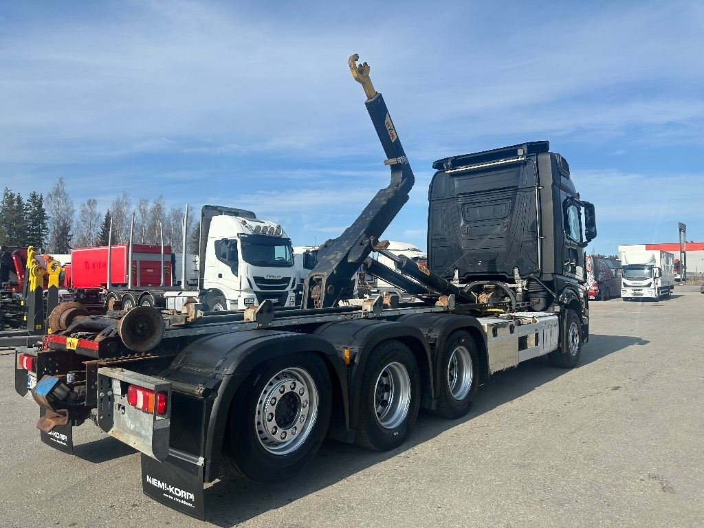 Mercedes-Benz Actros 3563 - Camião polibenne: foto 5 Mercedes-Benz Actros 3563 - Camião polibenne: foto 5