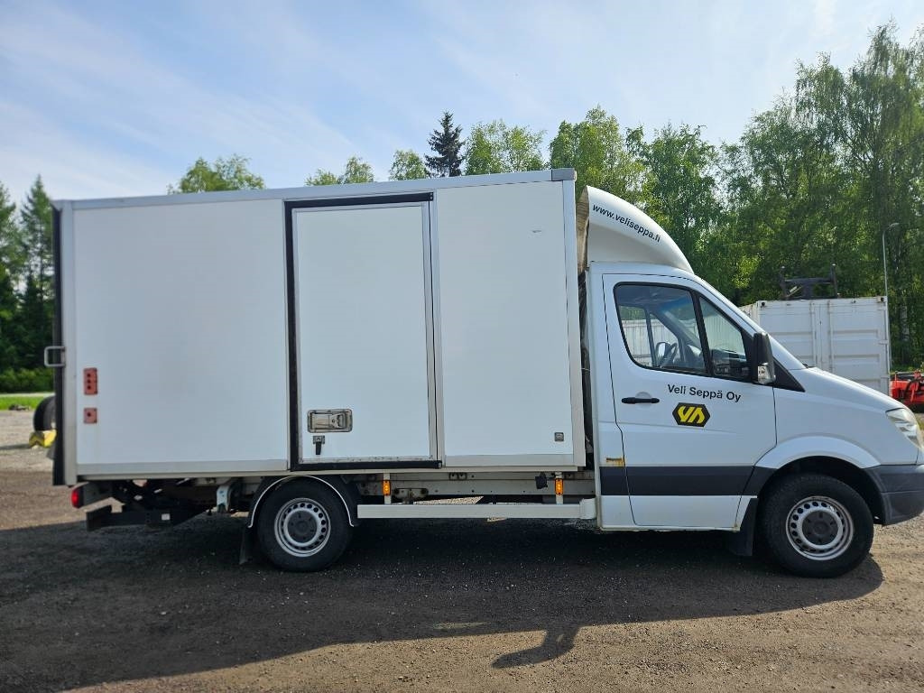 Mercedes-Benz Sprinter 316 CDI B-kortilla ajettava - Carrinha de contentor: foto 3 Mercedes-Benz Sprinter 316 CDI B-kortilla ajettava - Carrinha de contentor: foto 3