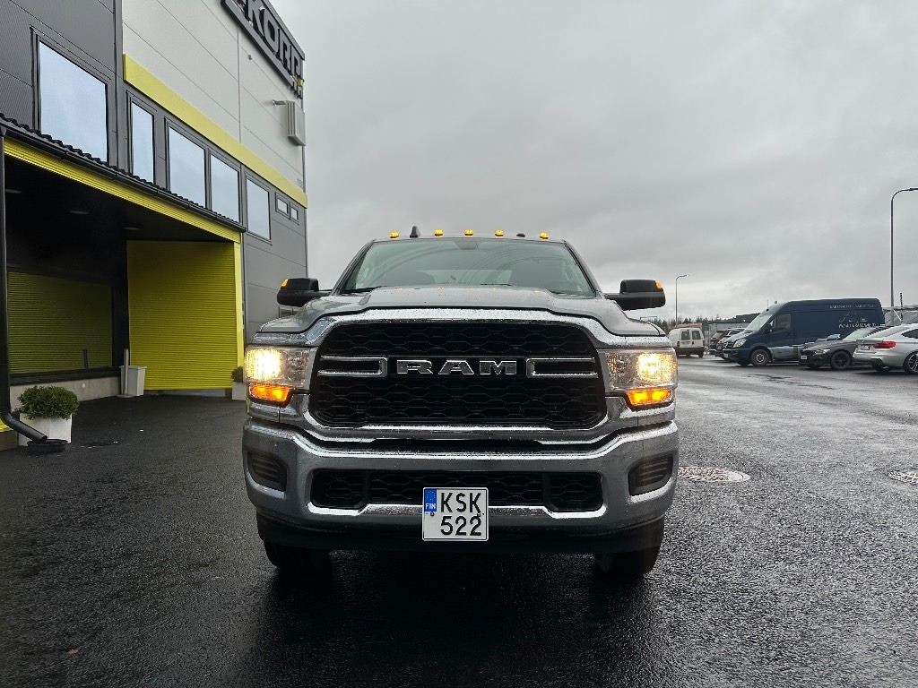 RAM 2500 Tradesman - Pick-up: foto 2 RAM 2500 Tradesman - Pick-up: foto 2